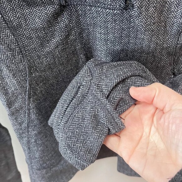 Lululemon Think Fast Pullover Sweater- Size 2 Heathered Herringbone - Picture 3 of 6